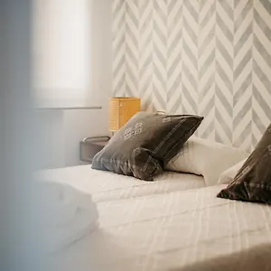 https://tuguest-halcn-apartment.es-andalucia.com