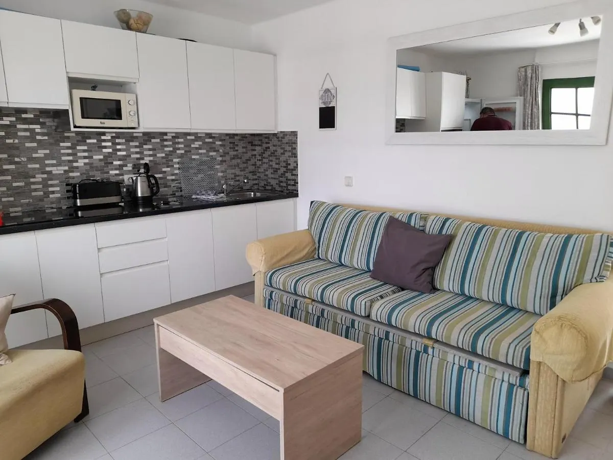 Fabulous 1-Bed Apartment in Puerto del Carmen Puerto del Carmen (Lanzarote)