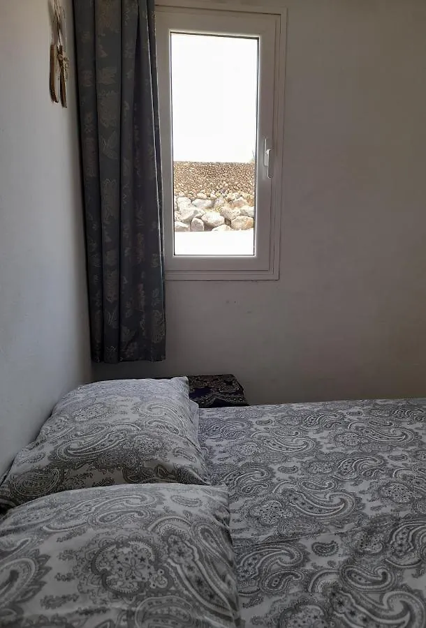 Fabulous 1-Bed Apartment in Puerto del Carmen 0*, Puerto del Carmen (Lanzarote)