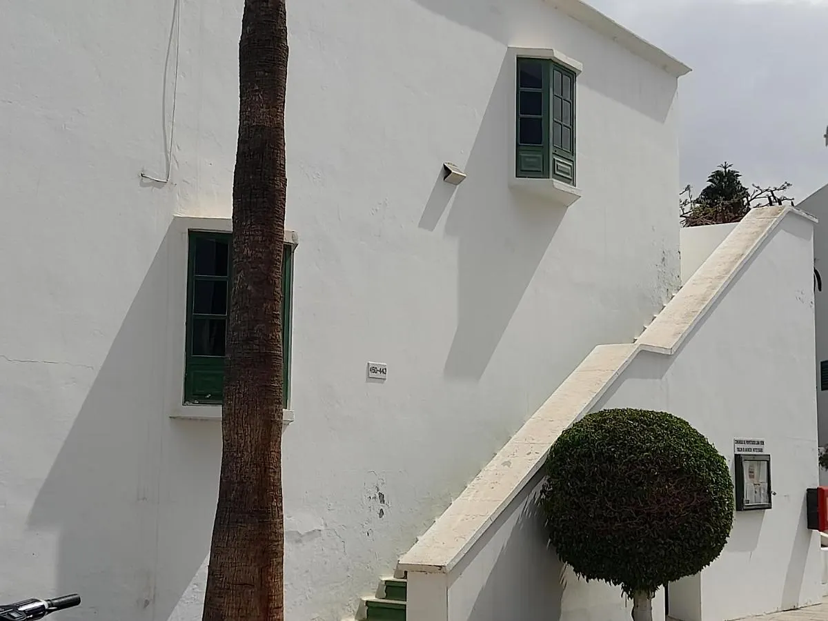 Fabulous 1-Bed Apartment in Puerto del Carmen Puerto del Carmen (Lanzarote)