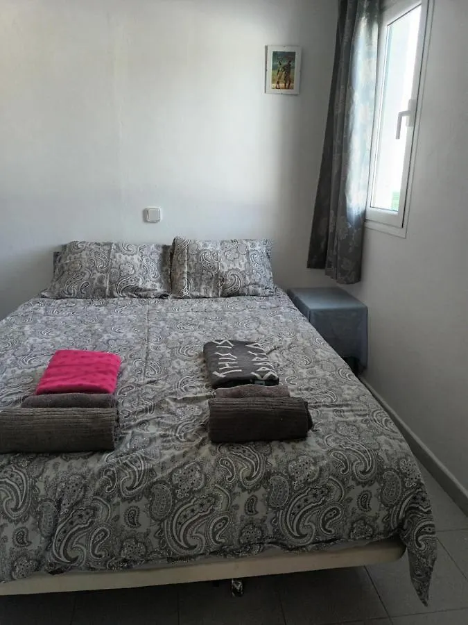 Fabulous 1-Bed Apartment in Puerto del Carmen  Puerto del Carmen (Lanzarote)